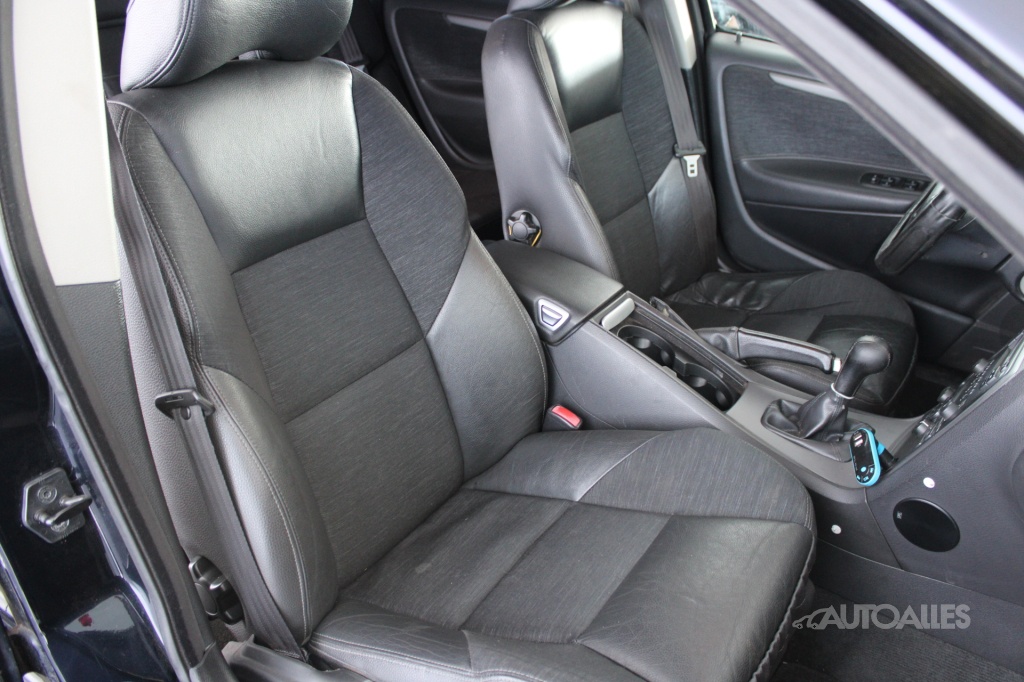 Volvo V70 2,5 T + LPG 154 kW AWD - 14