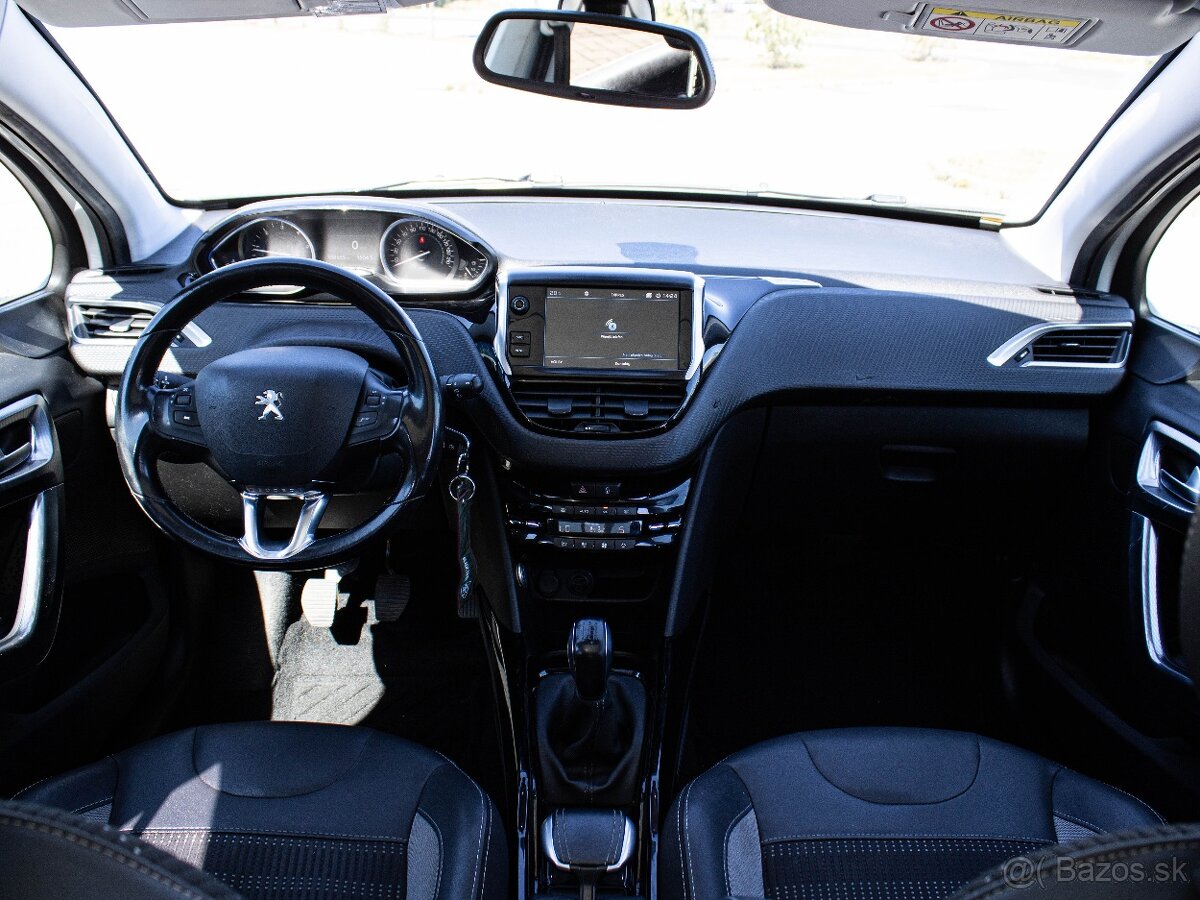 Peugeot 2008 1.6 BlueHDi 100 Allure - 14