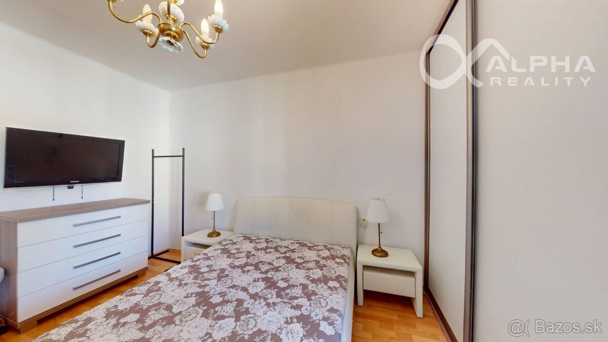 Prenájom 2 izbový byt, centrum SNV - 14