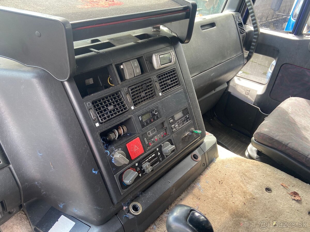 Iveco Eurocargo 190E32, Euro 3 - 14