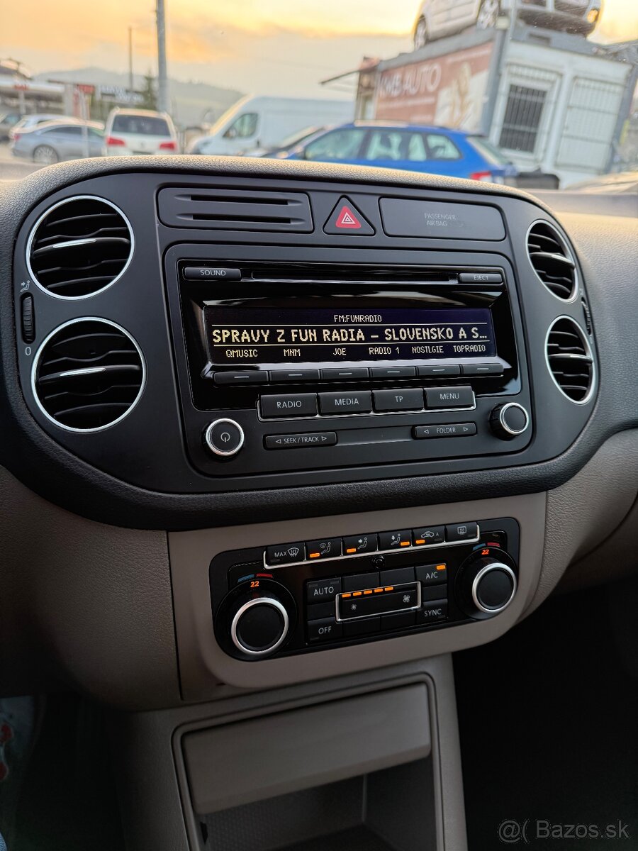 Volkswagen Golf Plus 1.4i Comfortline - 14