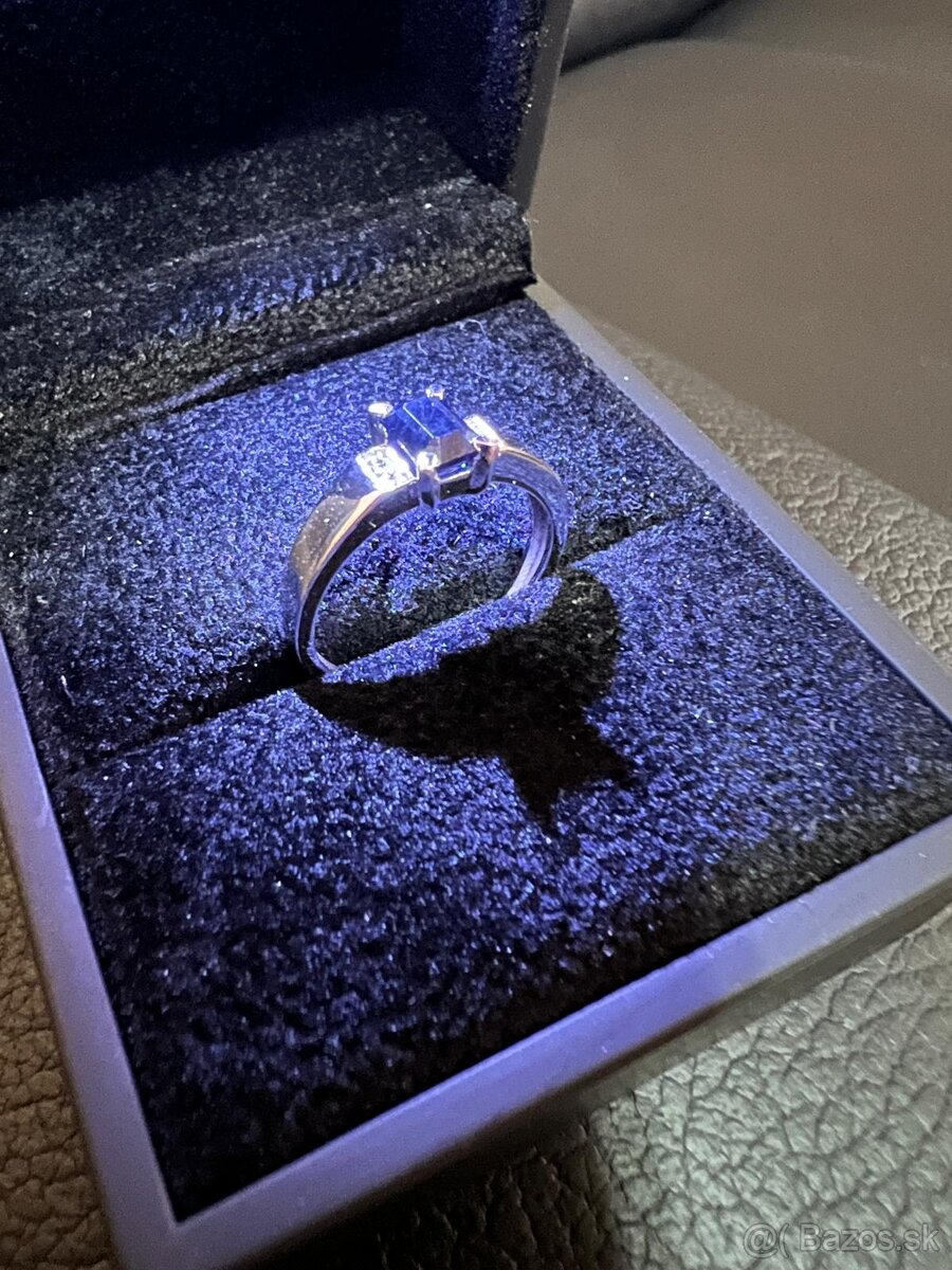 Zlatý dámsky prsteň a prstene - 14