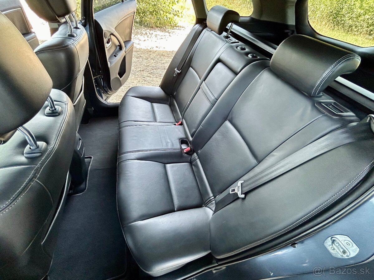 Toyota Avensis Combi 2.2 D-Cat 110kw - 14