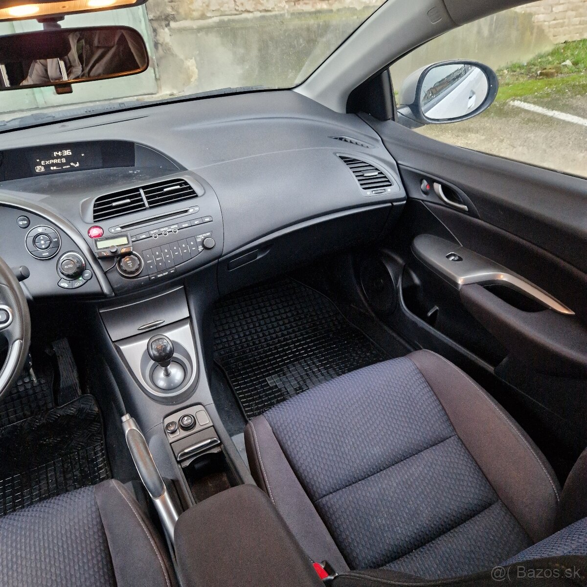 Honda Civic VIII 1.8 i-VTEC Ufo - 14