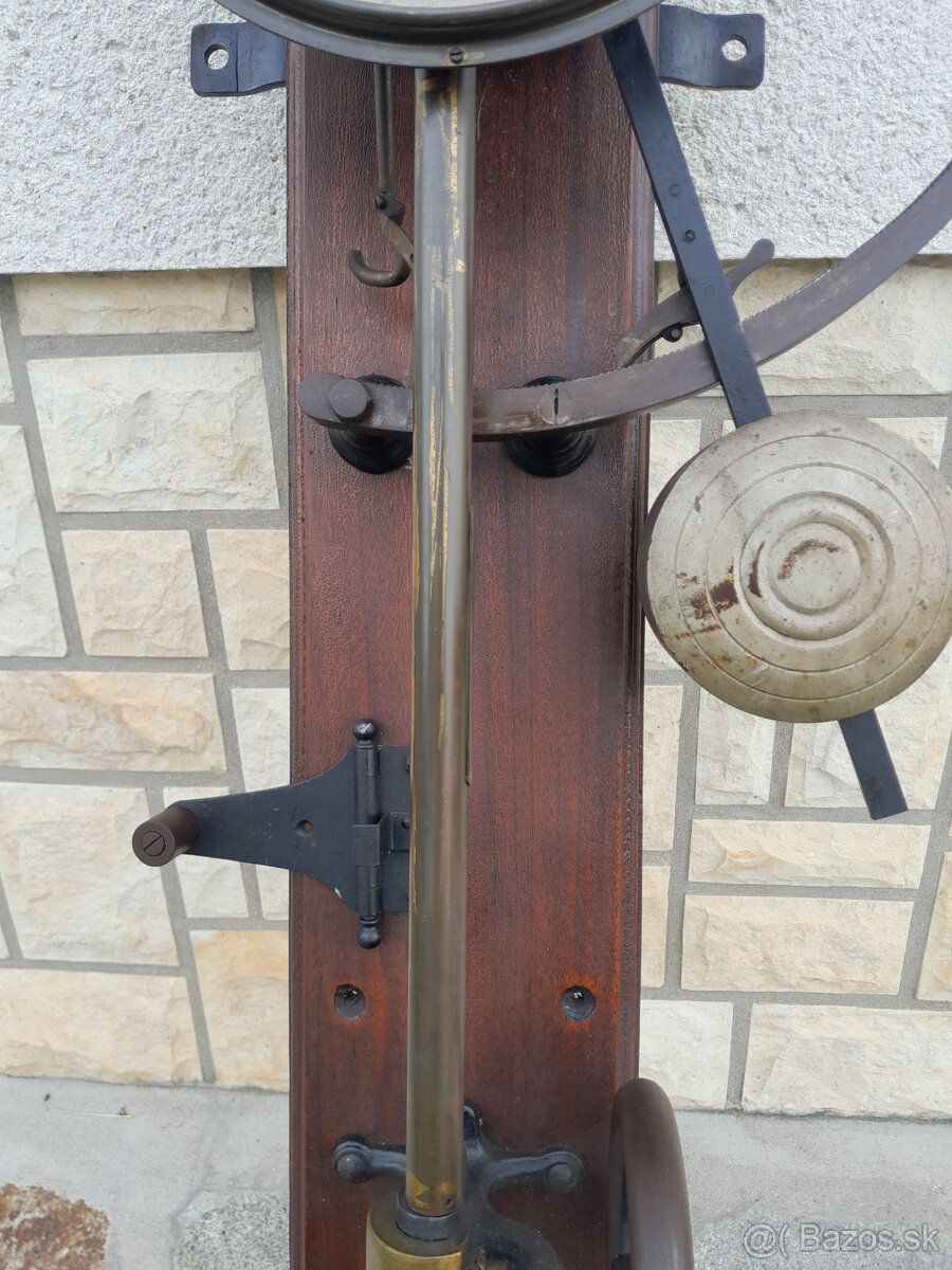 Stroj na testování pružnosti příze. John Nesbitt ltd Manches - 14