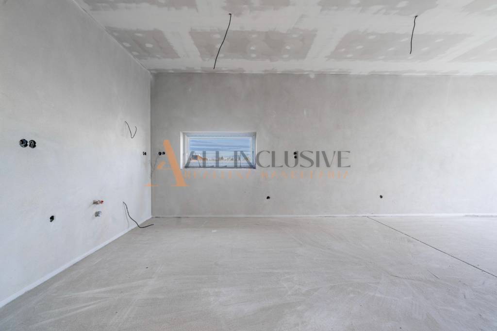 ALL INCLUSIVE I 3 IZBOVÉ BYTY S TERASOU, SO ZÁHRADOU + 2 PAR - 14