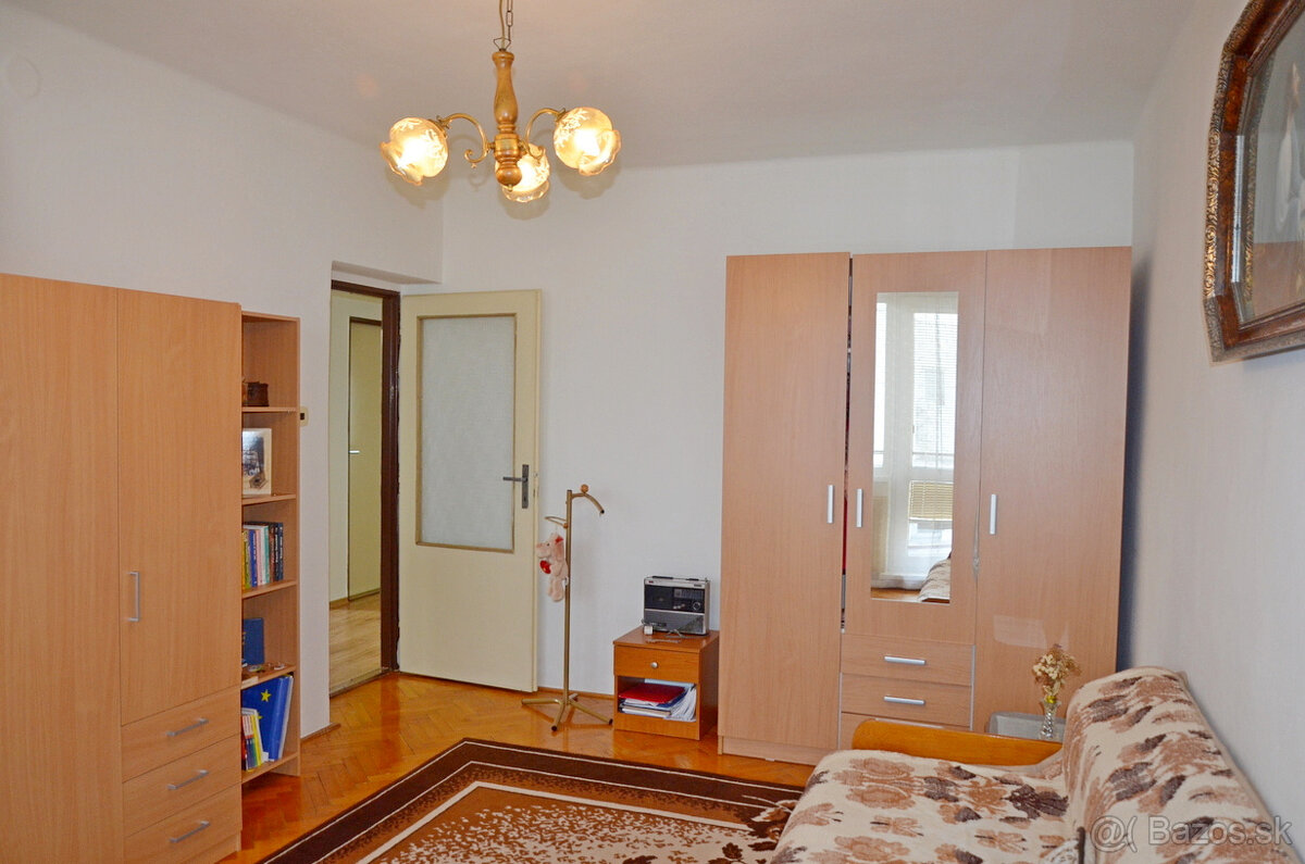 Predaj - rodinný dom - Zlaté Moravce - REZERVOVANÉ - 14