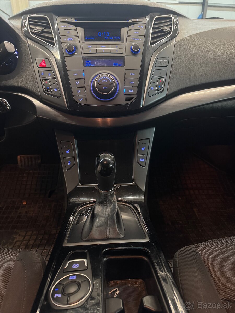 Hyundai i40 1.7crdi - 14