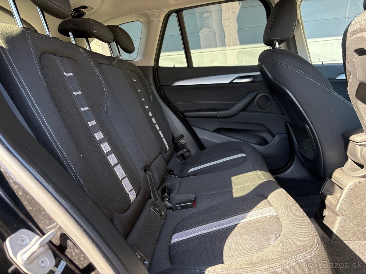 Bmw x1 sDrive 18d - 14