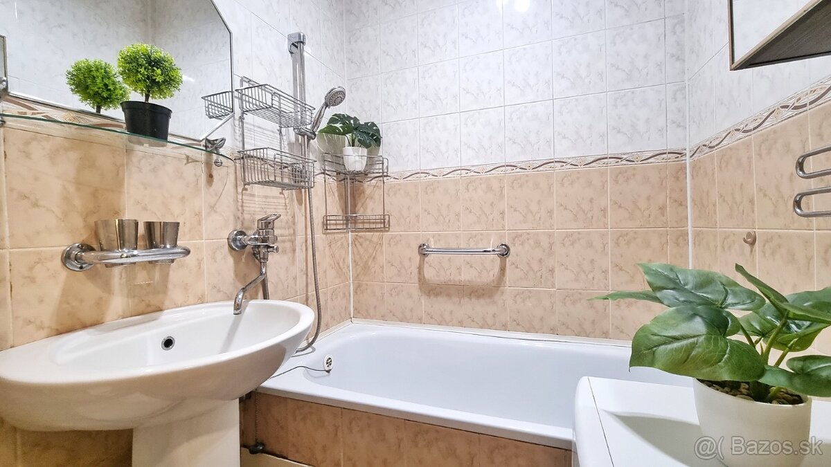 3-izbový byt s loggiou, Staré mesto-Košice, 70 m², Lomená ul - 14