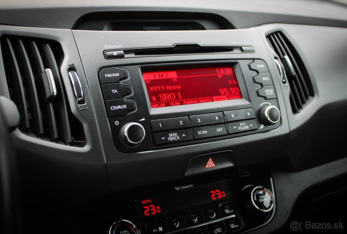 Kia Sportage 2.0 CRDi 4x4 - ODP. DPH - 14