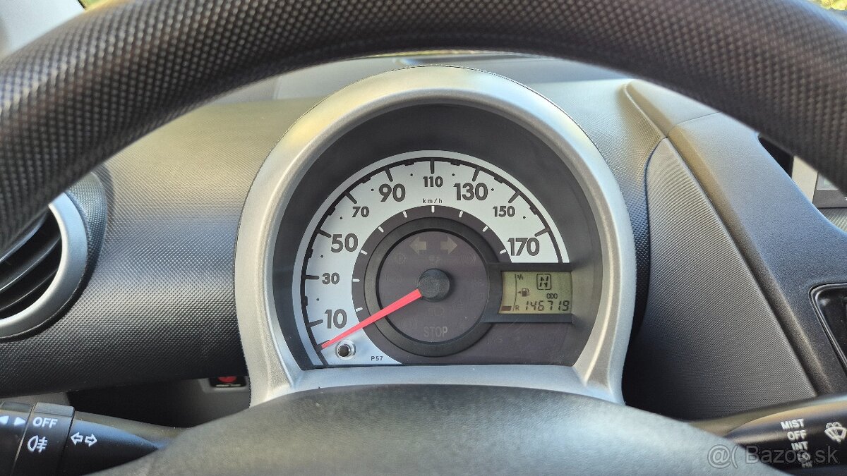 Toyota Aygo benzín automat - 14