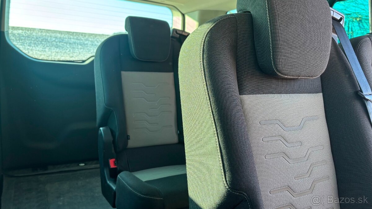 Ford Tourneo Custom 2.2 TDCi 125k Titanium - 14