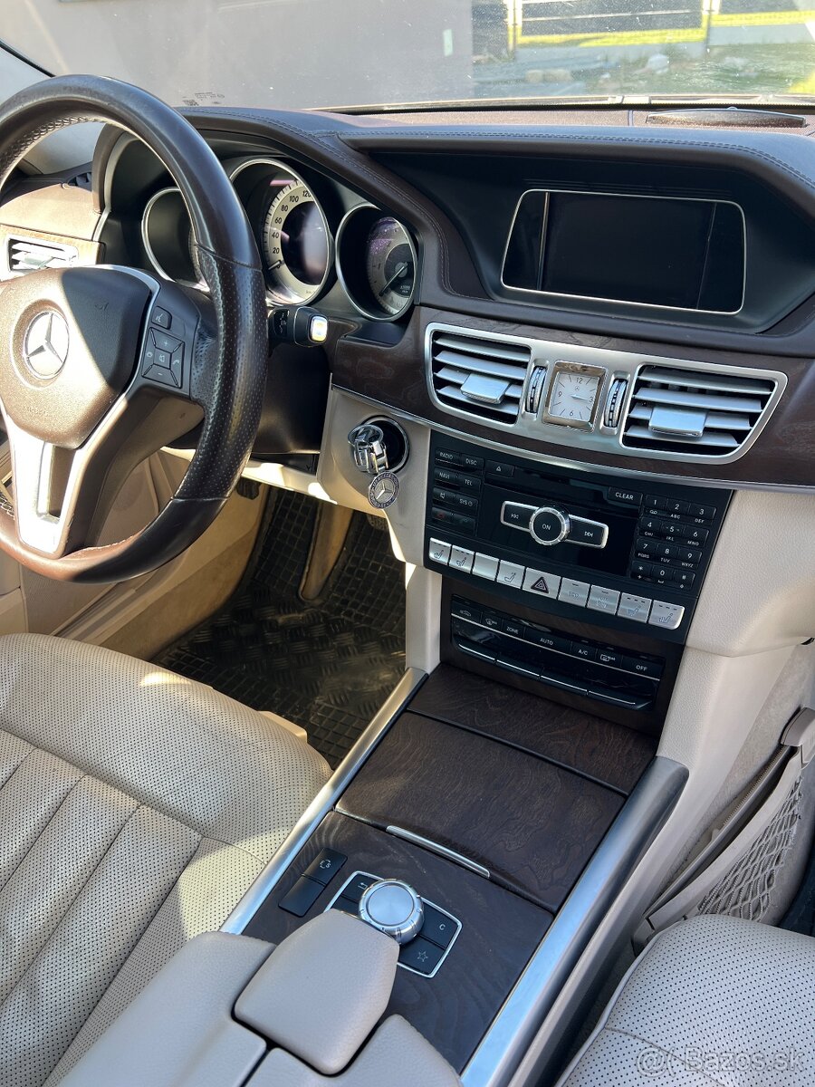 Mercedes E350 4matic - 14