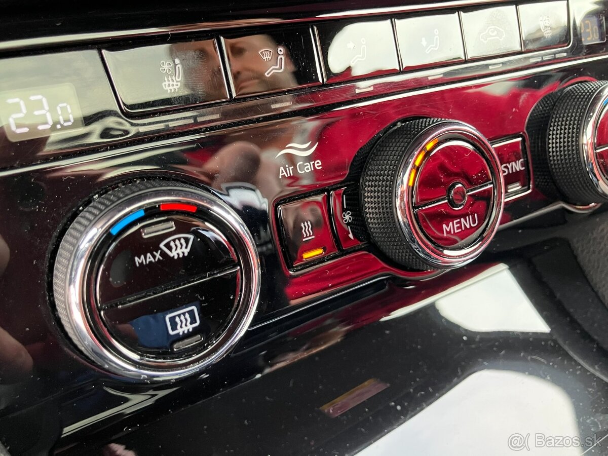 Škoda Superb Combi 2.0 TDI SCR L K 4x4 DSG 140 Kw - 14