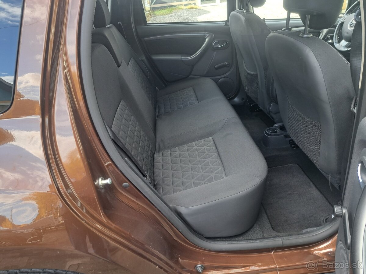 Dacia Duster 4x2 benzin - 14
