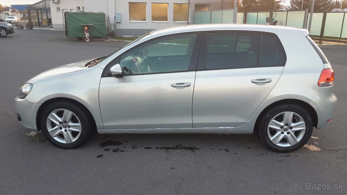 Volkswagen Golf VI 1.6tdi 77kw - 14