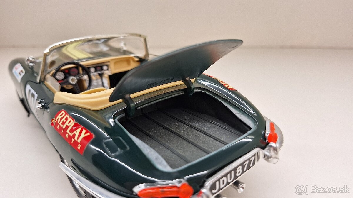 1:18 JAGUAR E CABRIO No. 40 - 14