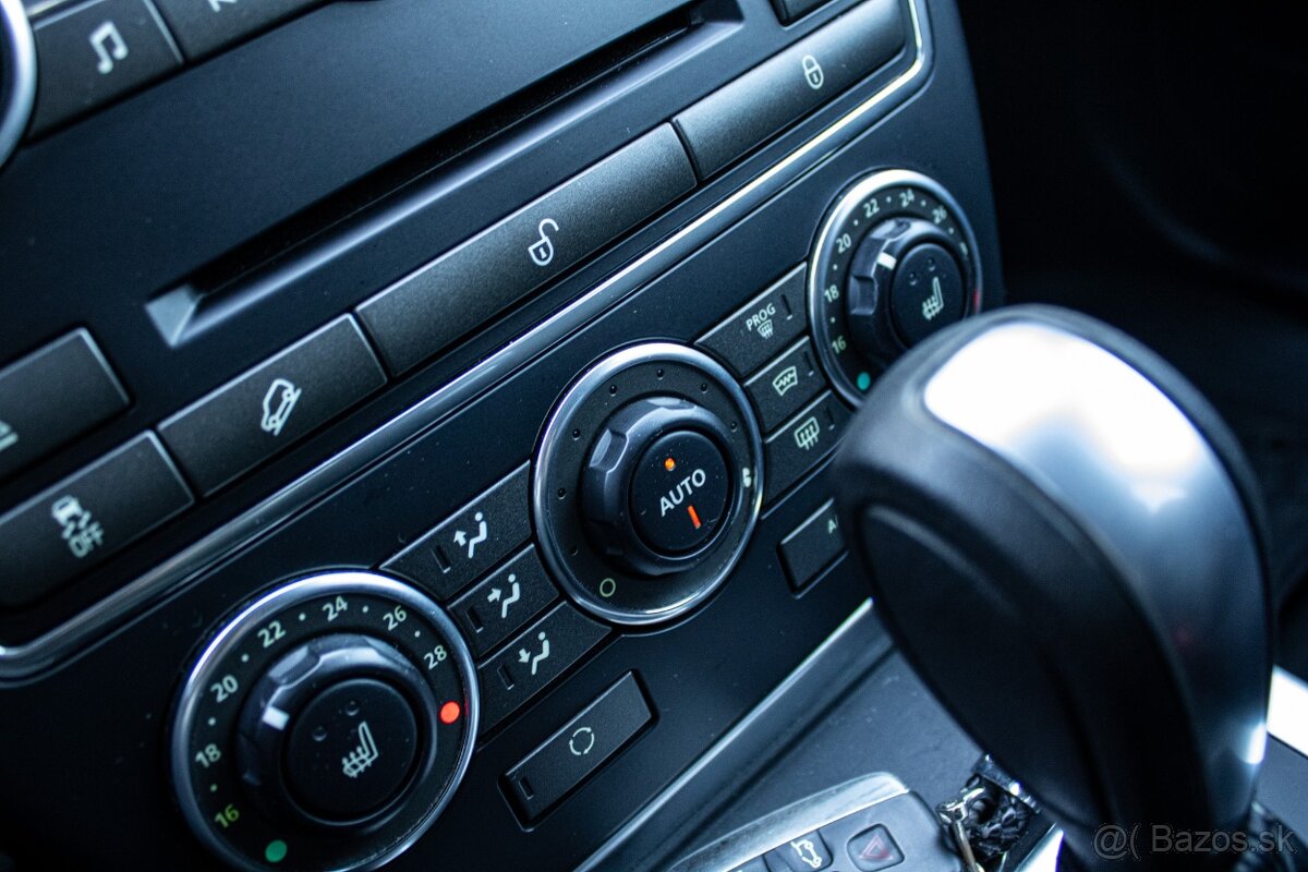 Land Rover Freelander 2 2.2 Diesel Automat 4x4 (2015) - 14