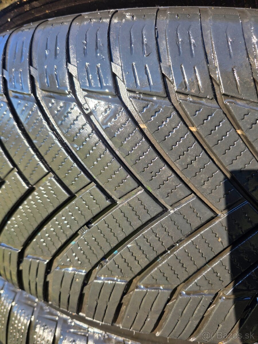 Komplet set vw T5 T6 235/55R17 - 14