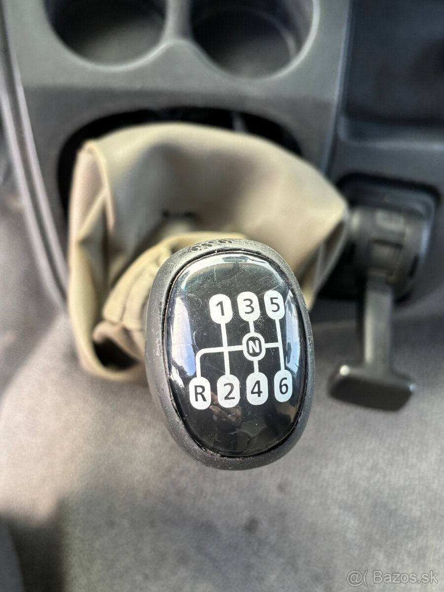 Prodám valník RENAULT MIDLUM 220.12 PR 4X2 E4 s hydr. čelem - 14