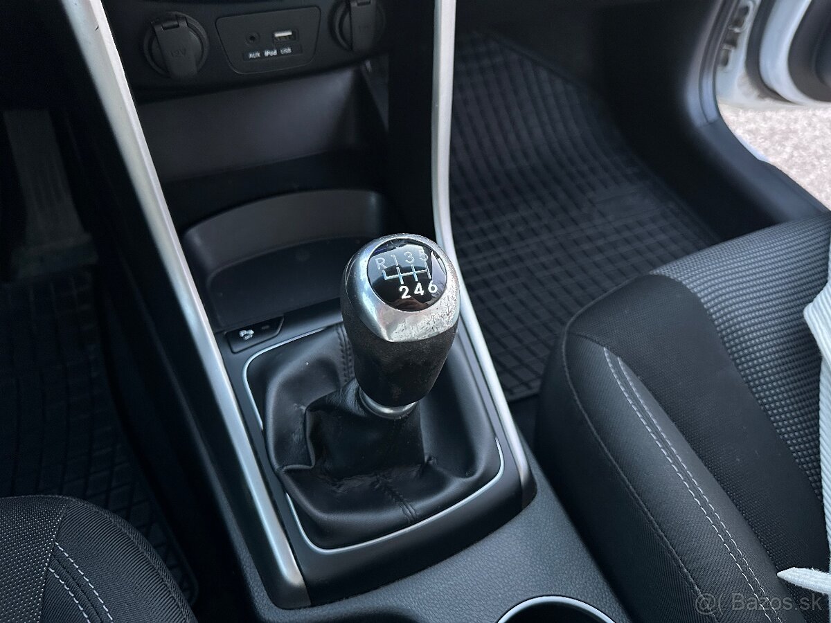 Predám Hyundai i30 1.6 Diesel - 14