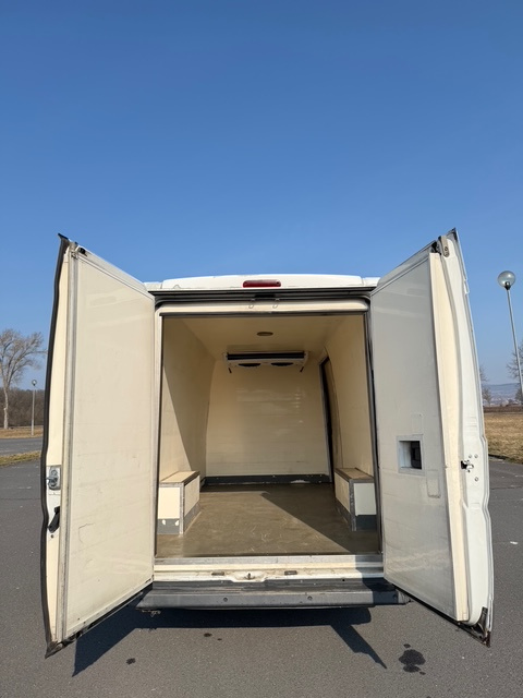 Peugeot Boxer s chladiarinou - 14