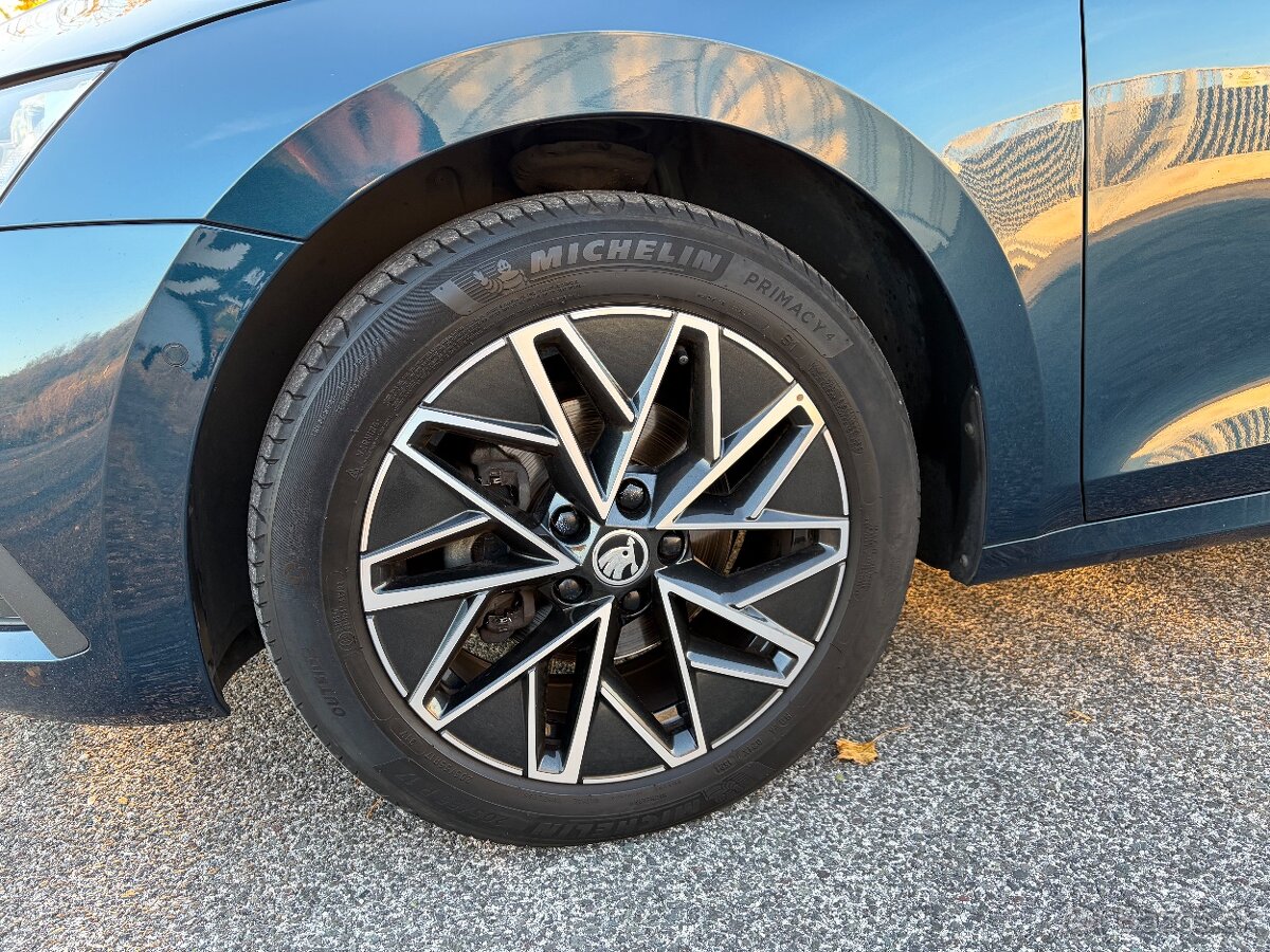 Octavia 4,2.0tdi dsg,virtual,2021 - 14