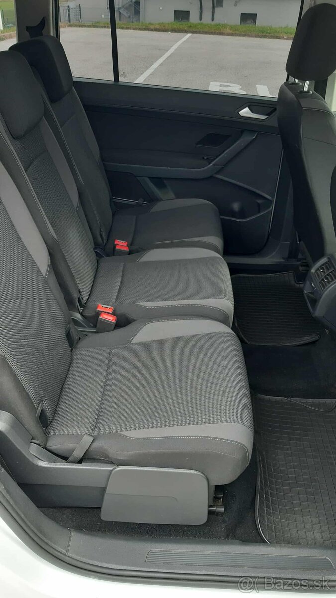 VW Touran 1.6 TDI - 14