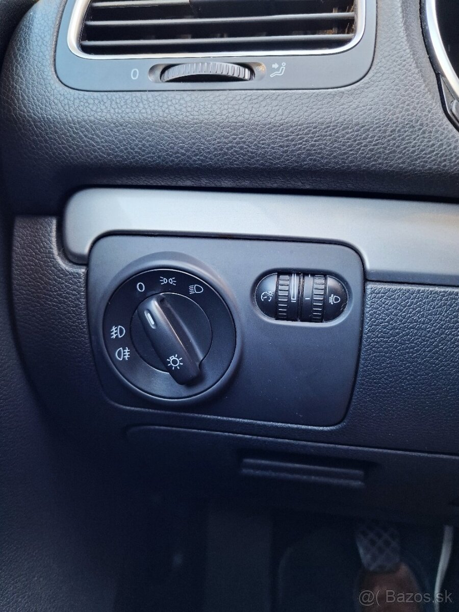 Volkswagen Golf 1.6 TDI Trendline - 14