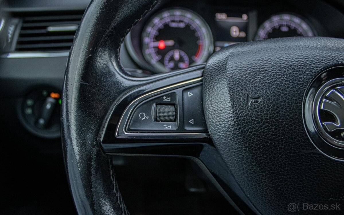 Škoda Octavia Combi 3fl 2.0TDI 110kW DSG A6 - 14