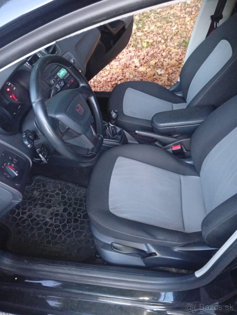 Predám Seat Ibiza combi 1.6 TDi - 14