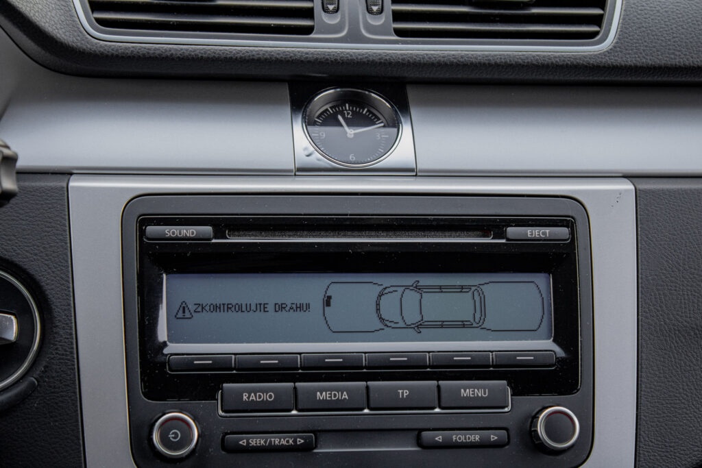 Volkswagen Passat 1.6 TDI 77kW MT/6 - 14