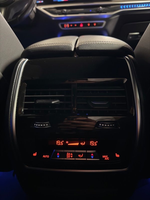 BMW X5 3.0 d M-PERFORMANCE X-drive 210kw SWAROVSKI - 14