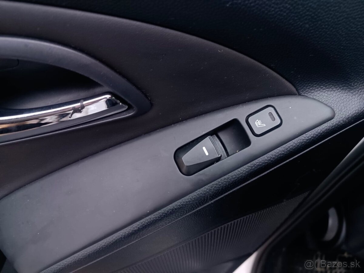 HYUNDAI IX35 AUTOMAT - NA PREDAJ - 14