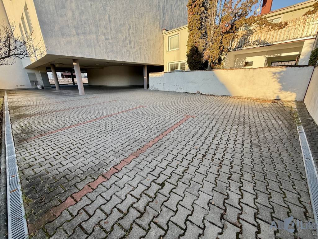 Investičná príležitosť: Moderná budova na bytový projekt v P - 14