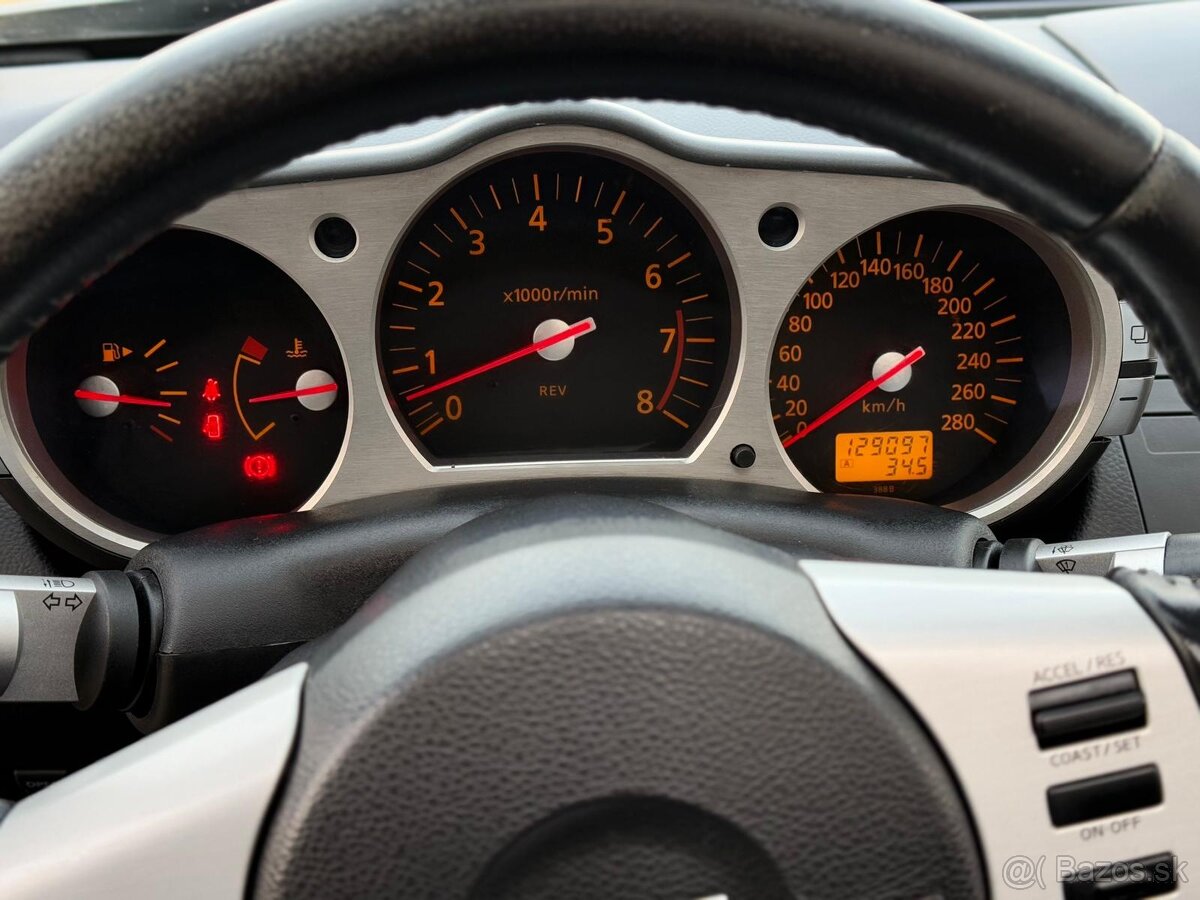 Nissan 350z Roadster - 14