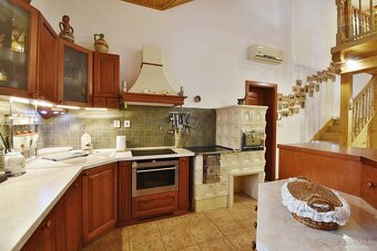 Predaj: priestranný, rodinný dom, bazén, dvojgaráž, Povoda,  - 14