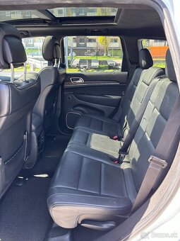 Jeep Grand Cherokee 3.0L V6 TD Summit A/T - 14