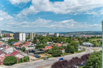 TERASA - PRAŽSKÁ, krásny 3 izb.byt nová rekonštrukcia. - 14