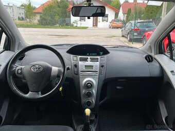 Toyota Yaris 1.3 Benzin = Klíma, 192756km Bez korozie = - 14