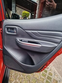 Mitsubishi L200 - 14