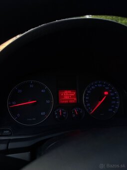 Volkswagen Golf 5 2.0TDi 103kw - 14