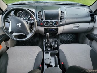 Mitsubishi L200 - 14