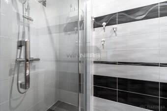 Zrekonštruovaný tehlový 2i (2,5i) byt s výťahom na Severe - 14