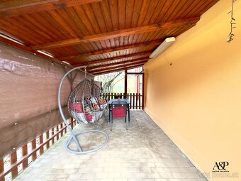 3 IZB. BYT S LOGGIOU, GARÁŽOU A ZÁHRADOU S ALTÁNOM, 68M2, KO - 14