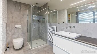 Na predaj 4 izobová luxusná vila s wellnesom a  s bazénom - 14