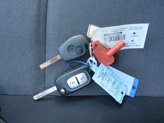 RENAULT MASTER 2.3D E6 Dvíh.čelo Lož. plocha 3,80m Tank 80L - 14