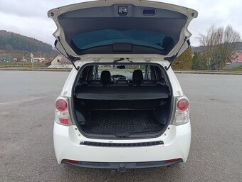 Toyota Verso 2,2 D-CAT - 14