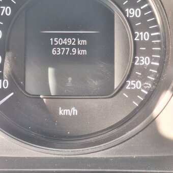 Renault Megane hatchback IV - 14